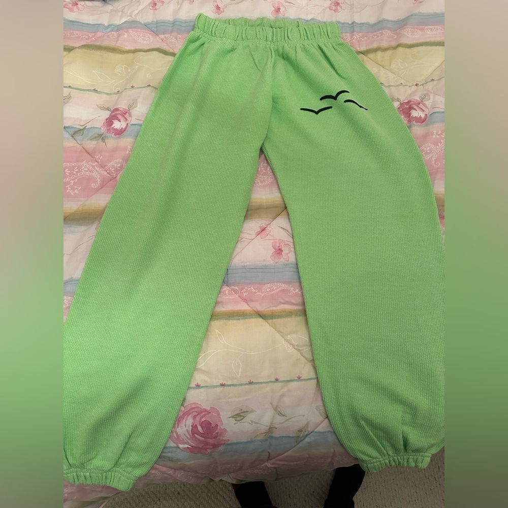 Light weight waffle lazy pants line neon green